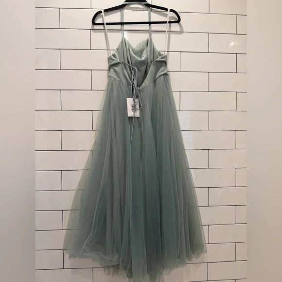 NWT - Hello Molly Tulle Gown in Sage - Picture 14 of 16